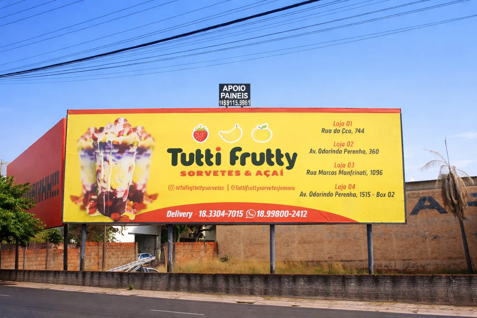 Outdoor 9x3 da rede Tutti Frutty Sorvetes & Açaí na Av. Odorindo Aristides Trancoso Peres, Araçatuba